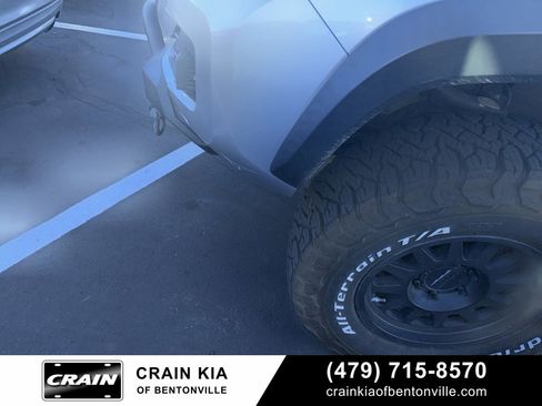 Used 2021 Toyota Tacoma TRD Off-Road image 13