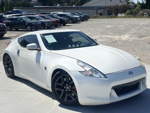 Used 2012 Nissan 370Z Coupe w/ Sport Pkg RWD image 1