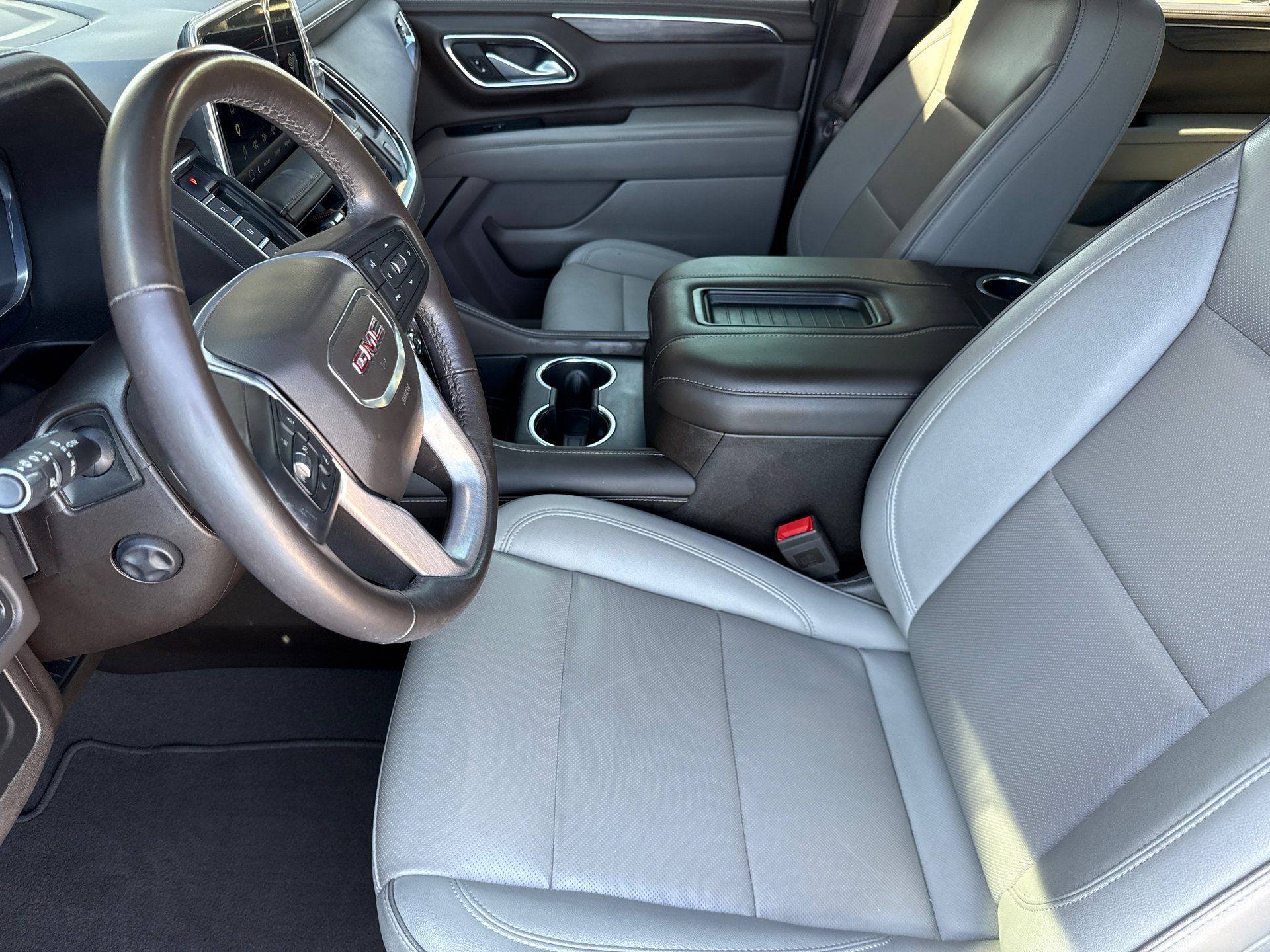 Used 2022 GMC Yukon SLT w/ SLT Luxury Package RWD image 20