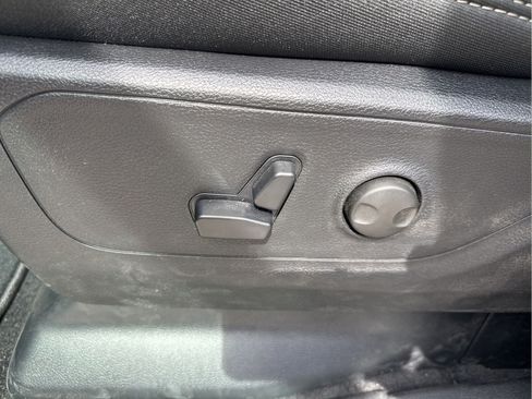 New 2026 RAM 1500 Big Horn AWD/4WD image 34