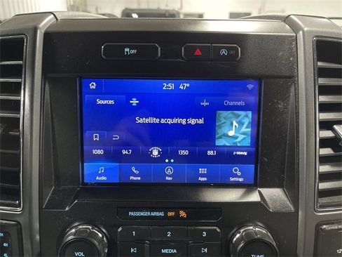 Used 2019 Ford F150 XLT w/ Equipment Group 302A Luxury image 16