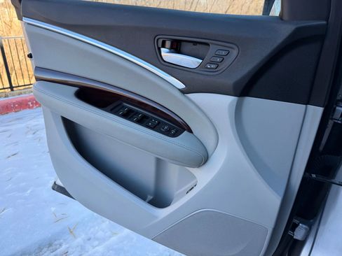 Used 2016 Acura MDX Sport Utility 4D image 24