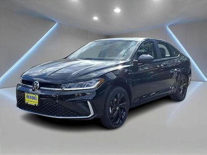 New 2025 Volkswagen Jetta SE