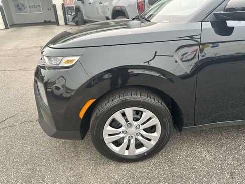 Certified 2022 Kia Soul LX FWD image 20