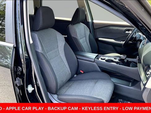 Used 2023 Nissan Rogue SV AWD/4WD image 27
