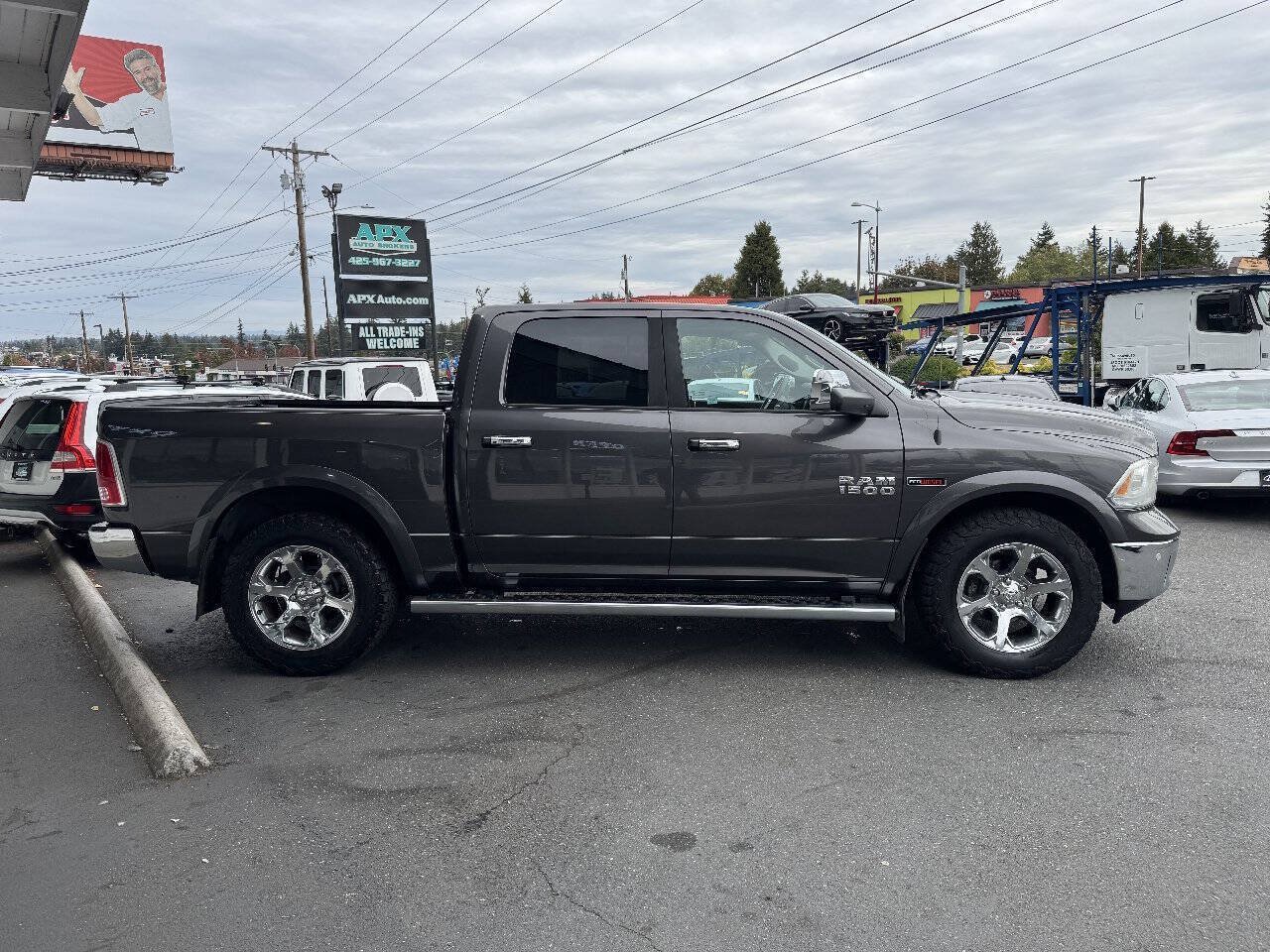 Used 2015 RAM 1500 Laramie AWD/4WD image 8