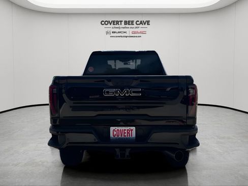 New 2026 GMC Sierra 2500 AT4 image 8