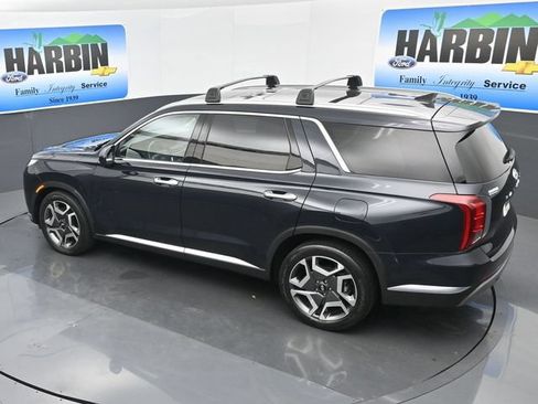 Used 2023 Hyundai Palisade Limited FWD image 27