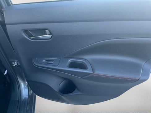 New 2025 Nissan Versa SR w/ Trunk Package image 30