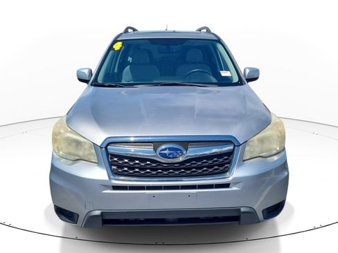 Used 2014 Subaru Forester 2.5i Premium w/ Popular Package #2 AWD/4WD image 2