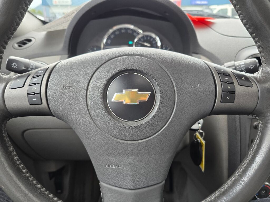 Used 2006 Chevrolet HHR LT w/ Preferred Equipment Group FWD image 23