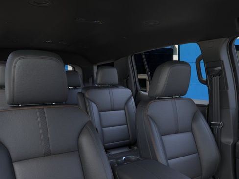 New 2026 Chevrolet Traverse High Country FWD image 24