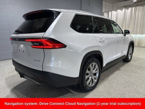 Certified 2024 Toyota Grand Highlander AWD image 5