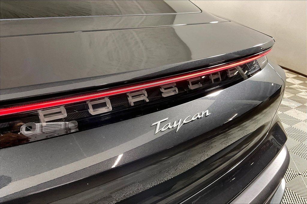 Used 2023 Porsche Taycan RWD image 7