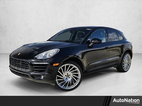 Used 2017 Porsche Macan AWD/4WD image 1