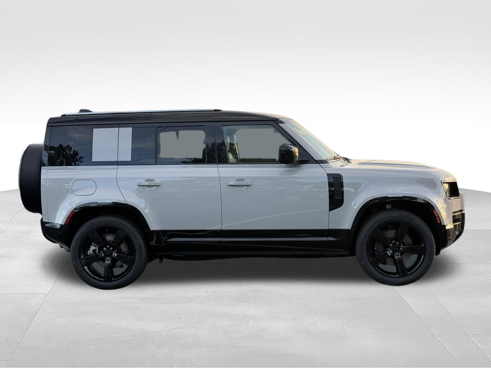 New 2026 Land Rover Defender 110 X-Dynamic SE AWD/4WD image 7