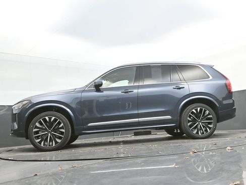New 2026 Volvo XC90 B6 Ultra image 26