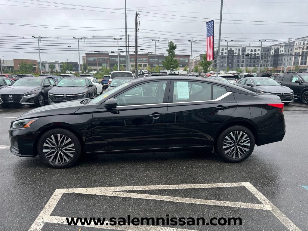 Used 2026 Nissan Altima 2.5 SV AWD/4WD image 4