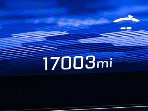 Used 2024 Chevrolet Traverse RS w/ LPO, Floor Liner Package image 35