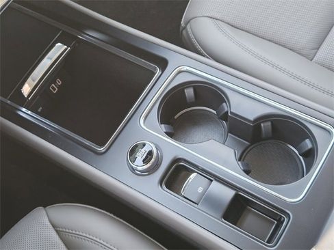 New 2026 Lincoln Corsair Grand Touring image 19