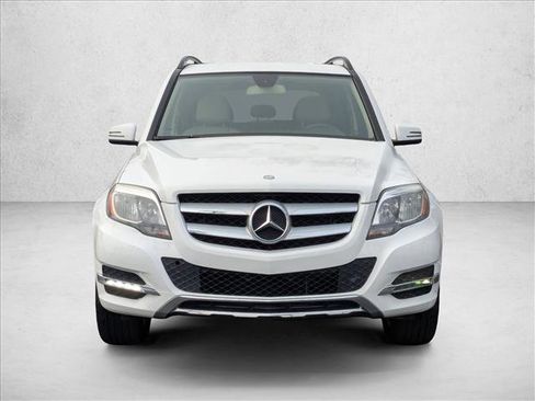 Used 2015 Mercedes-Benz GLK 350 2WD image 2