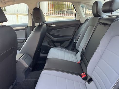 New 2026 Volkswagen Jetta SE image 13