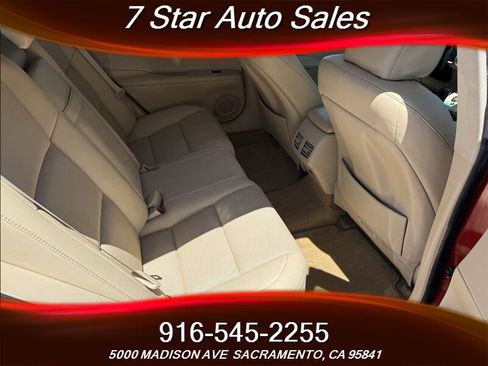 Used 2015 Lexus ES 350 w/ Premium Package FWD image 16