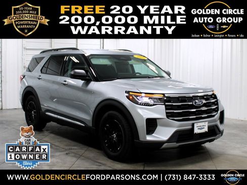 Used 2025 Ford Explorer Active image 1