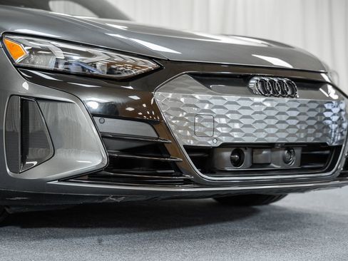 Used 2023 Audi RS e-tron GT w/ Carbon Performance Package image 10