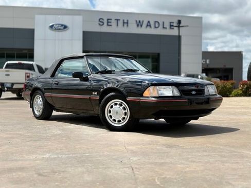 Used 1988 Ford Mustang LX image 7