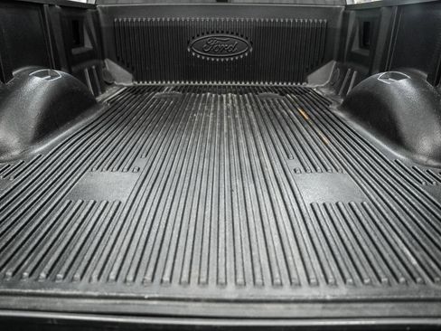 Certified 2022 Ford F150 Platinum w/ FX4 Off-Road Package image 26