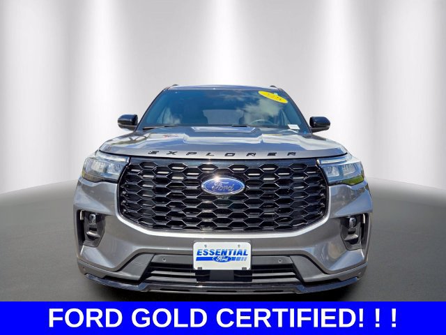 Certified 2025 Ford Explorer ST-Line AWD/4WD image 8