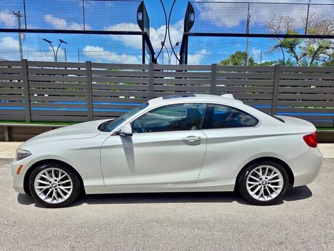 Used 2015 BMW 228i Coupe w/ Premium Package RWD image 5