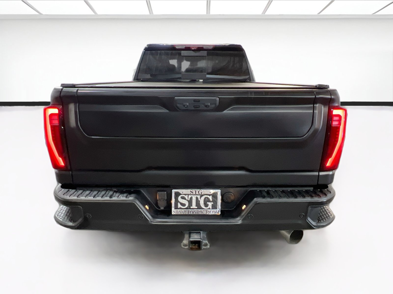 Used 2024 GMC Sierra 3500 Denali w/ Denali Reserve Package AWD/4WD image 5