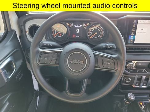 Used 2026 Jeep Wrangler Sport AWD/4WD image 9