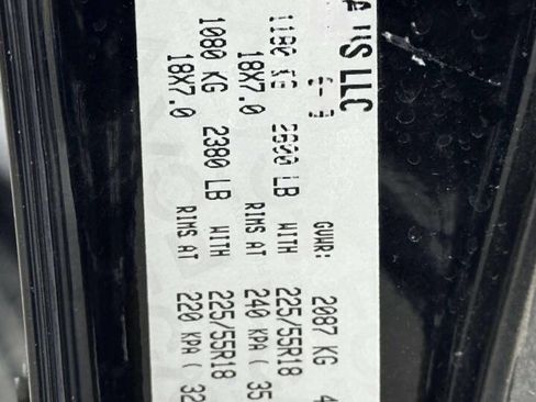 Used 2018 Jeep Compass Latitude w/ Popular Equipment Group image 15