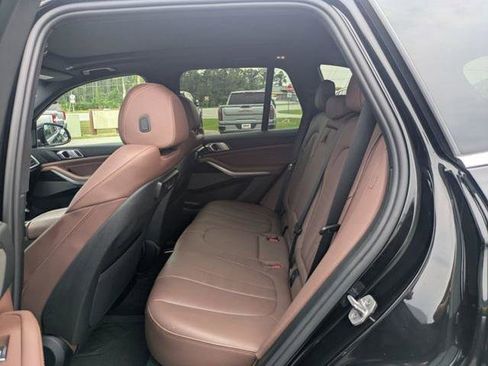 Used 2021 BMW X5 sDrive40i w/ Premium Package RWD image 17
