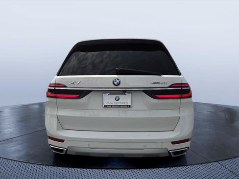Certified 2024 BMW X7 xDrive40i w/ Parking Assistance Package AWD/4WD image 5
