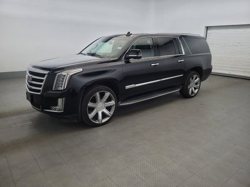 Used 2015 Cadillac Escalade ESV Luxury AWD/4WD image 2