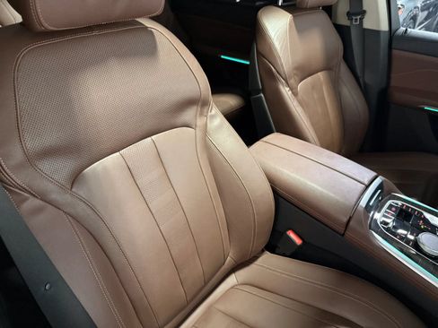 Used 2021 BMW X7 xDrive40i w/ Premium Package AWD/4WD image 83