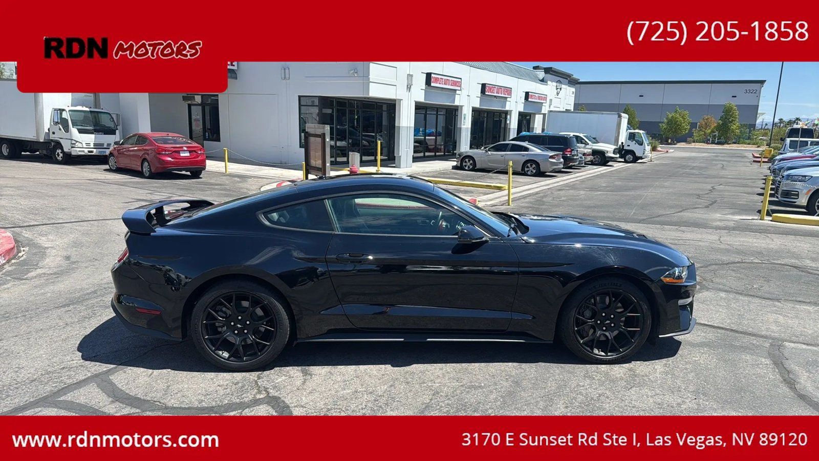 Used 2019 Ford Mustang Premium w/ Ecoboost Performance Package RWD image 7