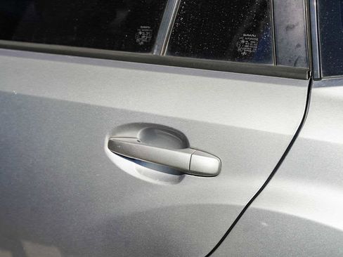 Used 2015 Subaru Impreza 2.0i Premium image 32