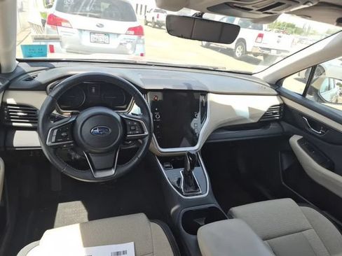 Used 2020 Subaru Outback Premium AWD/4WD image 2