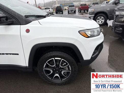 New 2026 Jeep Compass Trailhawk image 4