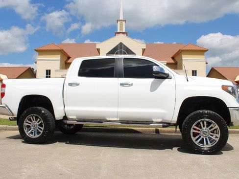 Used 2014 Toyota Tundra Limited image 3