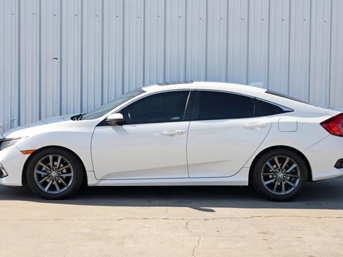 Used 2020 Honda Civic EX image 43
