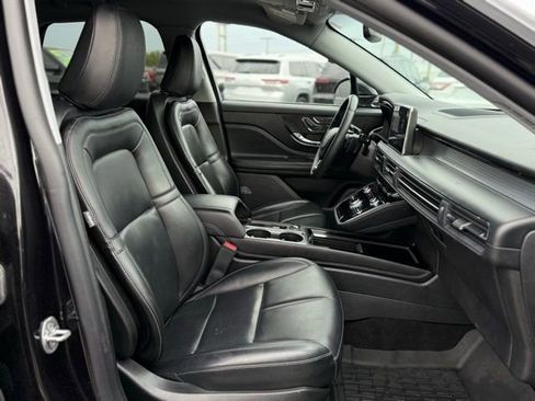Used 2022 Lincoln Corsair AWD w/ Equipment Group 101A image 21