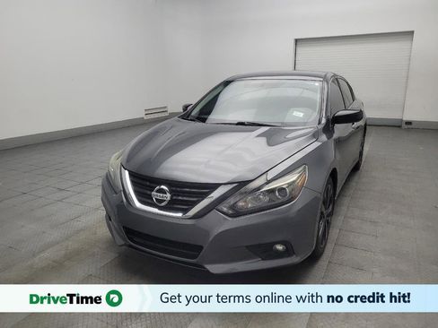 Used 2017 Nissan Altima 2.5 SR w/ Midnight Edition Package FWD image 1