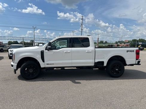 New 2025 Ford F250 Lariat w/ Lariat Ultimate Package AWD/4WD image 26