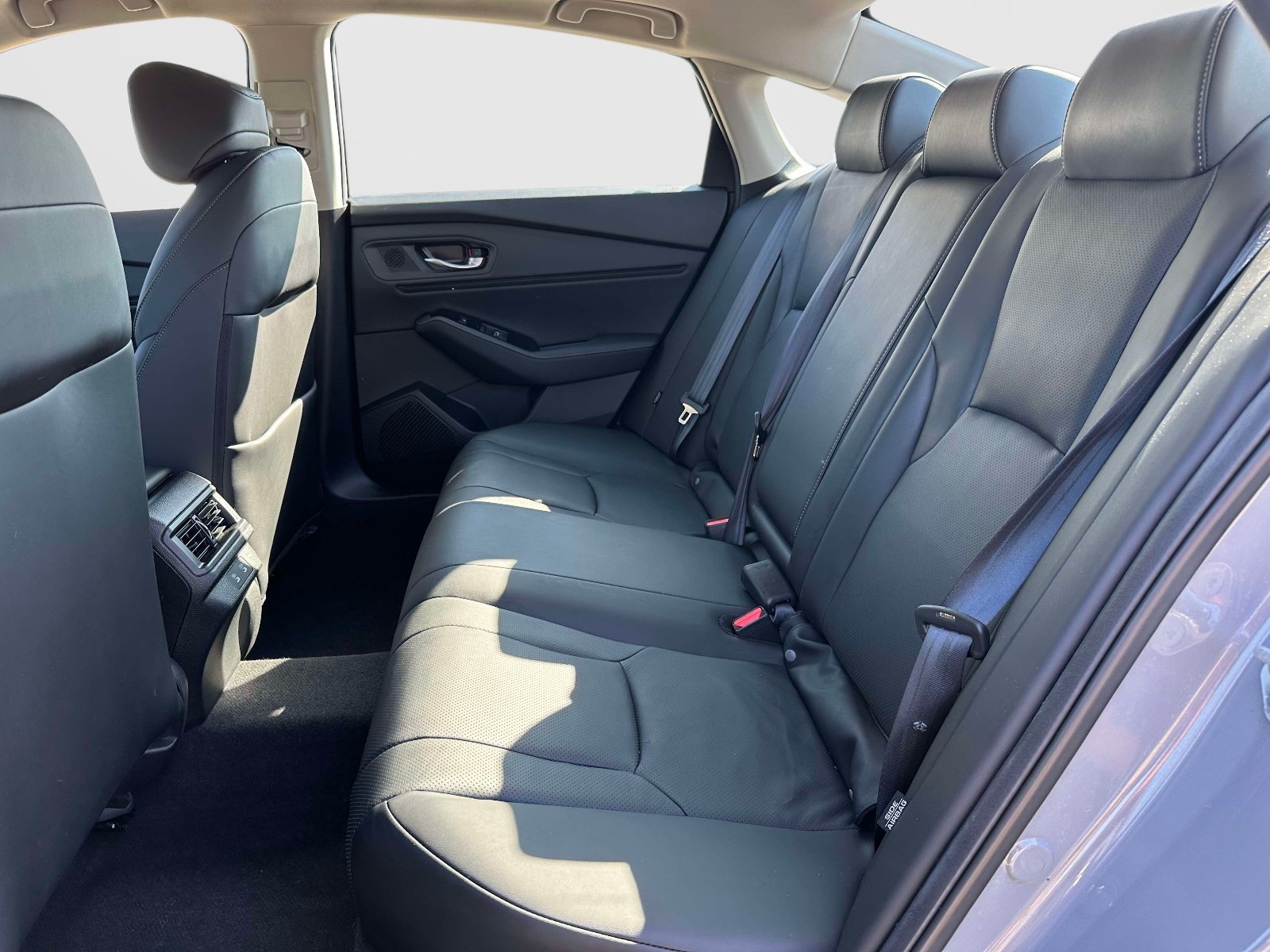 Used 2025 Honda Accord Touring image 12